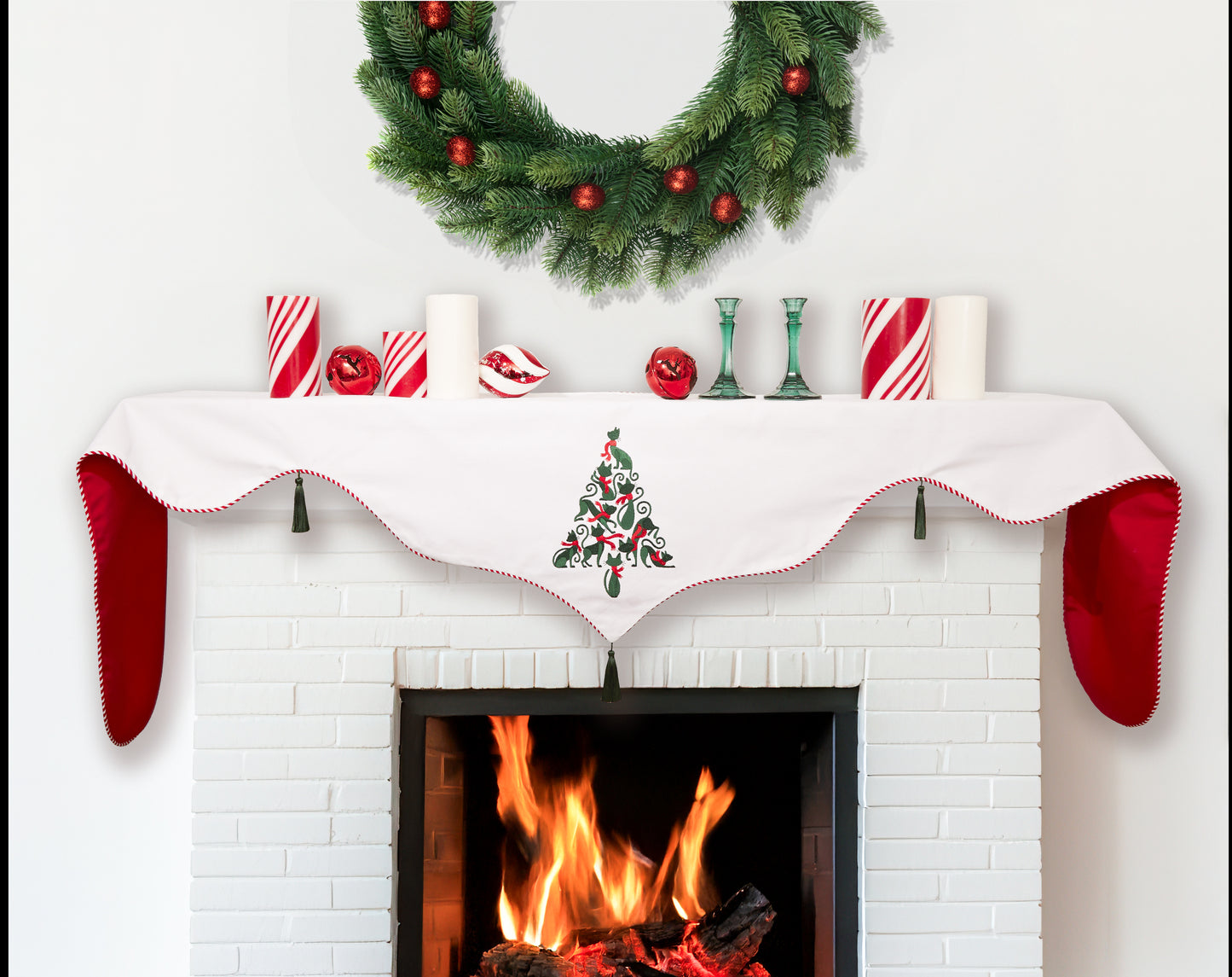 Cat Christmas Tree Design Mantel Scarf